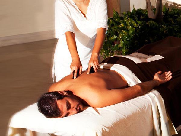 Yoni Massage Guide: How to Give Yourself Maximum Disruption